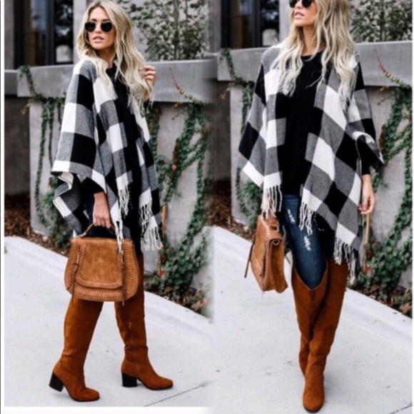 sarrah Sweaters - LAST 1 New Chic Boho Fringe Plaid Poncho